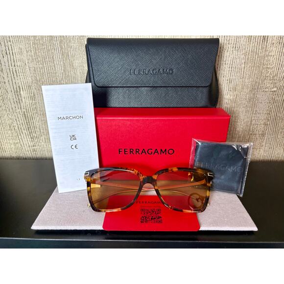 Stunning Salvatore Ferragamo Butterfly Sunglasses SF2036S main image 4